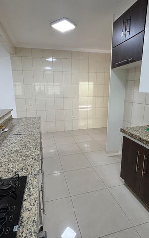 Casa para alugar com 470m², 3 quartos e 6 vagas Casa para alugar com 470m², 3 quartos e 6 vagasCozinha