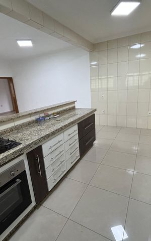 Casa para alugar com 470m², 3 quartos e 6 vagas Casa para alugar com 470m², 3 quartos e 6 vagasCozinha