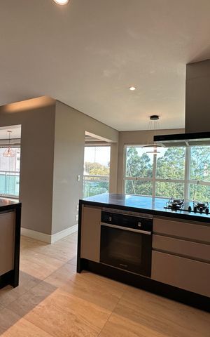 Apartamento para alugar com 124m², 3 quartos e 2 vagasCozinha