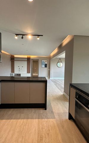 Apartamento para alugar com 124m², 3 quartos e 2 vagasCozinha