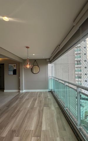Apartamento para alugar com 124m², 3 quartos e 2 vagasVaranda da Sala