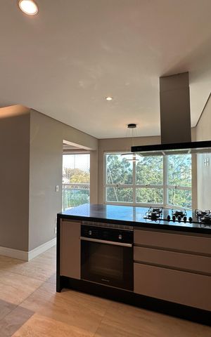 Apartamento para alugar com 124m², 3 quartos e 2 vagasCozinha