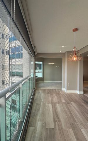 Apartamento para alugar com 124m², 3 quartos e 2 vagasVaranda da Sala