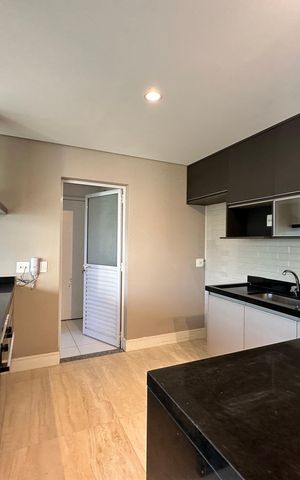 Apartamento para alugar com 124m², 3 quartos e 2 vagasCozinha