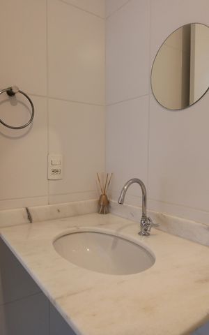 Apartamento para alugar com 54m², 2 quartos e 1 vagaBanheiro da suíte