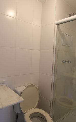 Apartamento para alugar com 54m², 2 quartos e 1 vagaBanheiro da suíte