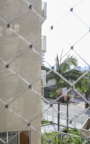 Apartamento à venda com 140m², 3 quartos e 3 vagas Apartamento à venda com 140m², 3 quartos e 3 vagasVista da Suíte 3