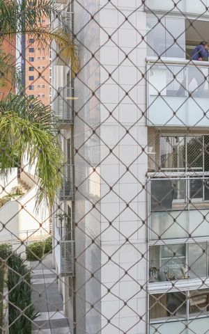 Apartamento à venda com 140m², 3 quartos e 3 vagas Apartamento à venda com 140m², 3 quartos e 3 vagasVista da Suíte 2