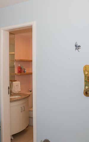 Apartamento à venda com 140m², 3 quartos e 3 vagas Apartamento à venda com 140m², 3 quartos e 3 vagasSuíte 2