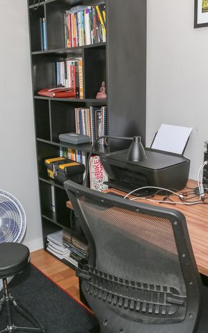 Apartamento à venda com 140m², 3 quartos e 3 vagas Apartamento à venda com 140m², 3 quartos e 3 vagasEscritório
