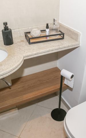 Apartamento à venda com 140m², 3 quartos e 3 vagas Apartamento à venda com 140m², 3 quartos e 3 vagasLavabo