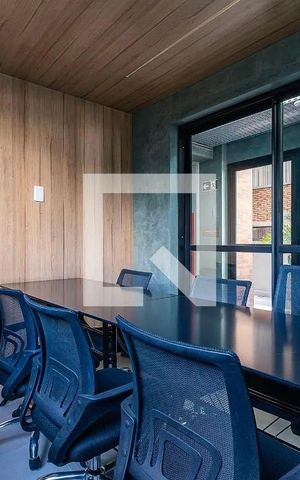 Studio para alugar com 17m², 1 quarto e sem vaga Studio para alugar com 17m², 1 quarto e sem vagaÁrea comum - Sala de Reuniões