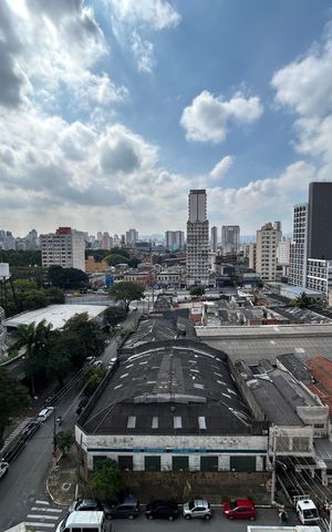 Studio à venda com 50m², 1 quarto e sem vaga Studio à venda com 50m², 1 quarto e sem vagaVista da Sacada