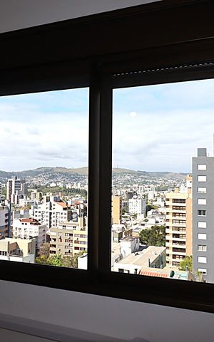 Apartamento para alugar com 94m², 2 quartos e 2 vagasJanela da Suíte