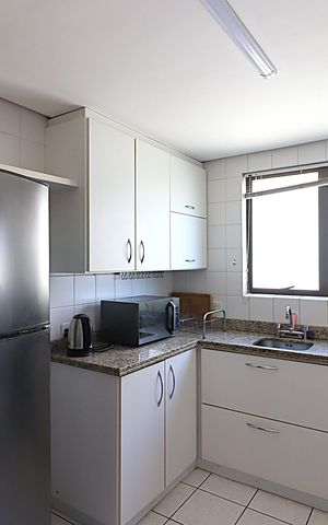 Apartamento para alugar com 94m², 2 quartos e 2 vagasCozinha