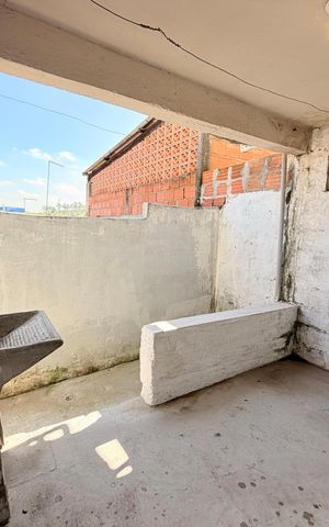 Casa à venda com 125m², 3 quartos e 1 vagaÁrea de Serviço - Casa 2