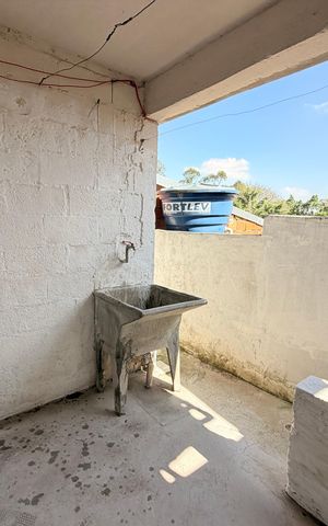 Casa à venda com 125m², 3 quartos e 1 vagaÁrea de Serviço - Casa 2