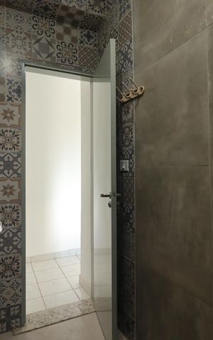 Apartamento para alugar com 74m², 2 quartos e sem vagaBanheiro