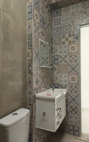 Apartamento para alugar com 74m², 2 quartos e sem vagaBanheiro