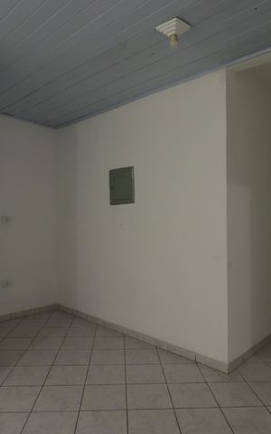 Apartamento para alugar com 74m², 2 quartos e sem vagaSala