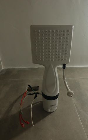 Apartamento para alugar com 74m², 2 quartos e sem vagaBanheiro