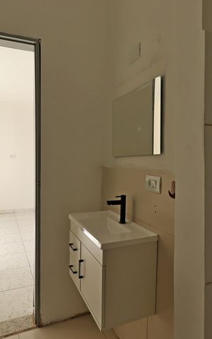 Apartamento para alugar com 54m², 2 quartos e sem vagaBanheiro