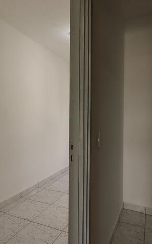 Apartamento para alugar com 54m², 2 quartos e sem vagaCorredor