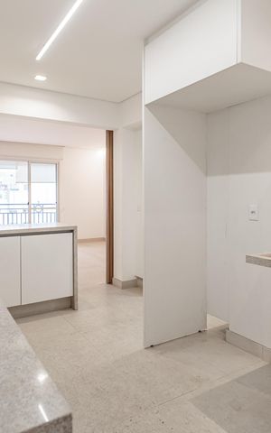 Apartamento à venda com 126m², 3 quartos e 2 vagas Apartamento à venda com 126m², 3 quartos e 2 vagasCozinha
