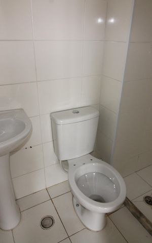 Apartamento para alugar com 48m², 2 quartos e sem vagaBanheiro