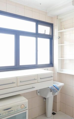 Apartamento à venda com 237m², 3 quartos e 2 vagasÁrea de serviço