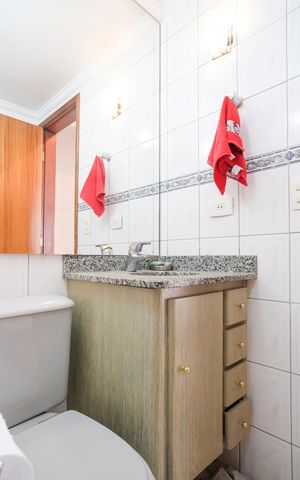 Apartamento à venda com 237m², 3 quartos e 2 vagasBanheiro