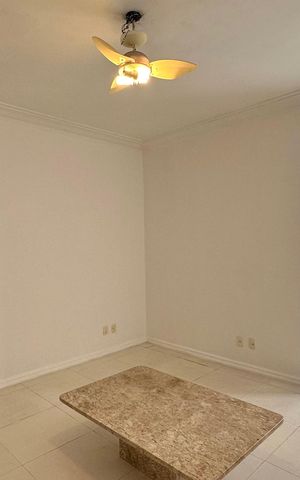 Apartamento para alugar com 263m², 3 quartos e 1 vaga