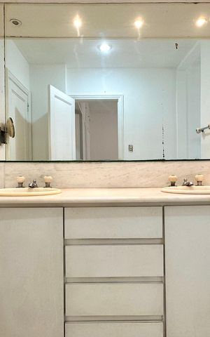Apartamento para alugar com 263m², 3 quartos e 1 vaga