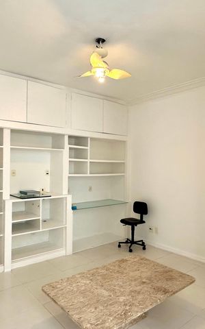 Apartamento para alugar com 263m², 3 quartos e 1 vaga
