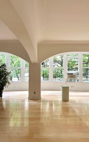 Apartamento para alugar com 263m², 3 quartos e 1 vaga