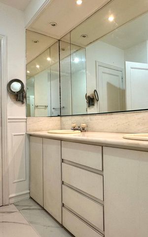 Apartamento para alugar com 263m², 3 quartos e 1 vaga
