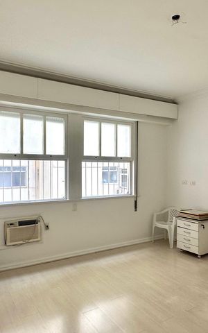 Apartamento para alugar com 263m², 3 quartos e 1 vaga