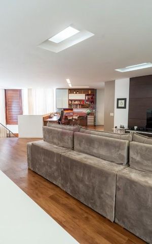 Casa à venda com 800m², 4 quartos e 1 vaga Casa à venda com 800m², 4 quartos e 1 vagaFoto 24