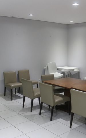 Apartamento à venda com 83m², 2 quartos e 2 vagasÁrea comum - Salão de festas