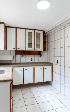 Casa à venda com 136m², 2 quartos e 2 vagasCozinha
