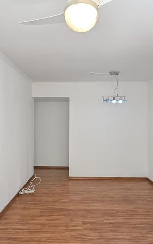 Apartamento à venda com 68m², 3 quartos e 2 vagas Apartamento à venda com 68m², 3 quartos e 2 vagasSala