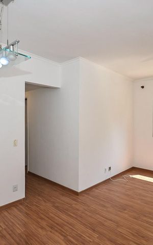 Apartamento à venda com 68m², 3 quartos e 2 vagas Apartamento à venda com 68m², 3 quartos e 2 vagasSala