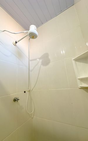Apartamento para alugar com 70m², 2 quartos e sem vagaBanheiro