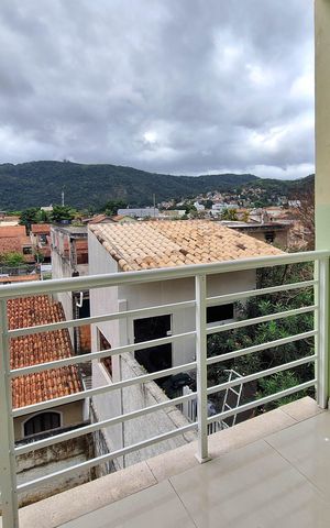 Casa à venda com 120m², 3 quartos e 6 vagas Casa à venda com 120m², 3 quartos e 6 vagasVaranda Quarto 2
