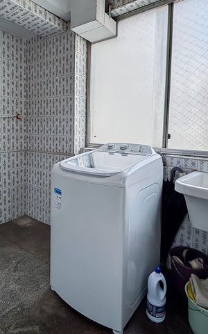 Apartamento à venda com 110m², 3 quartos e 1 vaga Apartamento à venda com 110m², 3 quartos e 1 vagaÁrea de serviço