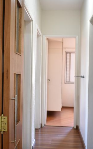 Apartamento para alugar com 100m², 3 quartos e 1 vagaCorredor