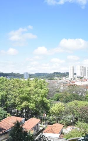 Apartamento para alugar com 100m², 3 quartos e 1 vagaSacada