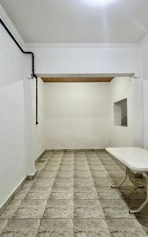 Casa para alugar com 50m², 2 quartos e sem vaga Casa para alugar com 50m², 2 quartos e sem vagaSala