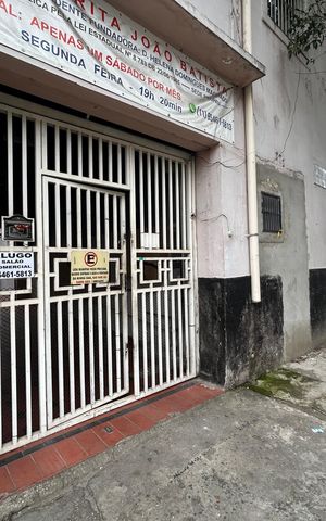 Casa para alugar com 50m², 2 quartos e sem vaga Casa para alugar com 50m², 2 quartos e sem vagaFachada
