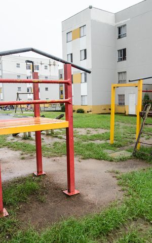 Apartamento para alugar com 50m², 2 quartos e 1 vaga Apartamento para alugar com 50m², 2 quartos e 1 vagaÁrea comum - Playground